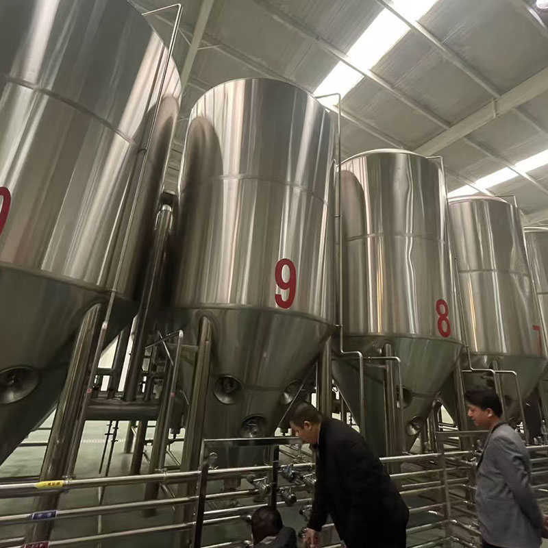 乌尔禾精酿啤酒设备